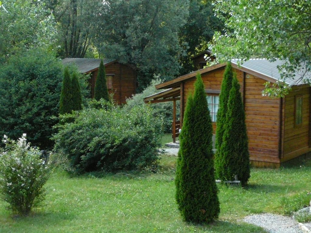 La Valiere Hotel Chorges Bagian luar foto